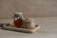 Quinoa is nutritious and a good source of healthy carbs. (Photo via Pexels/Nhà Mật)